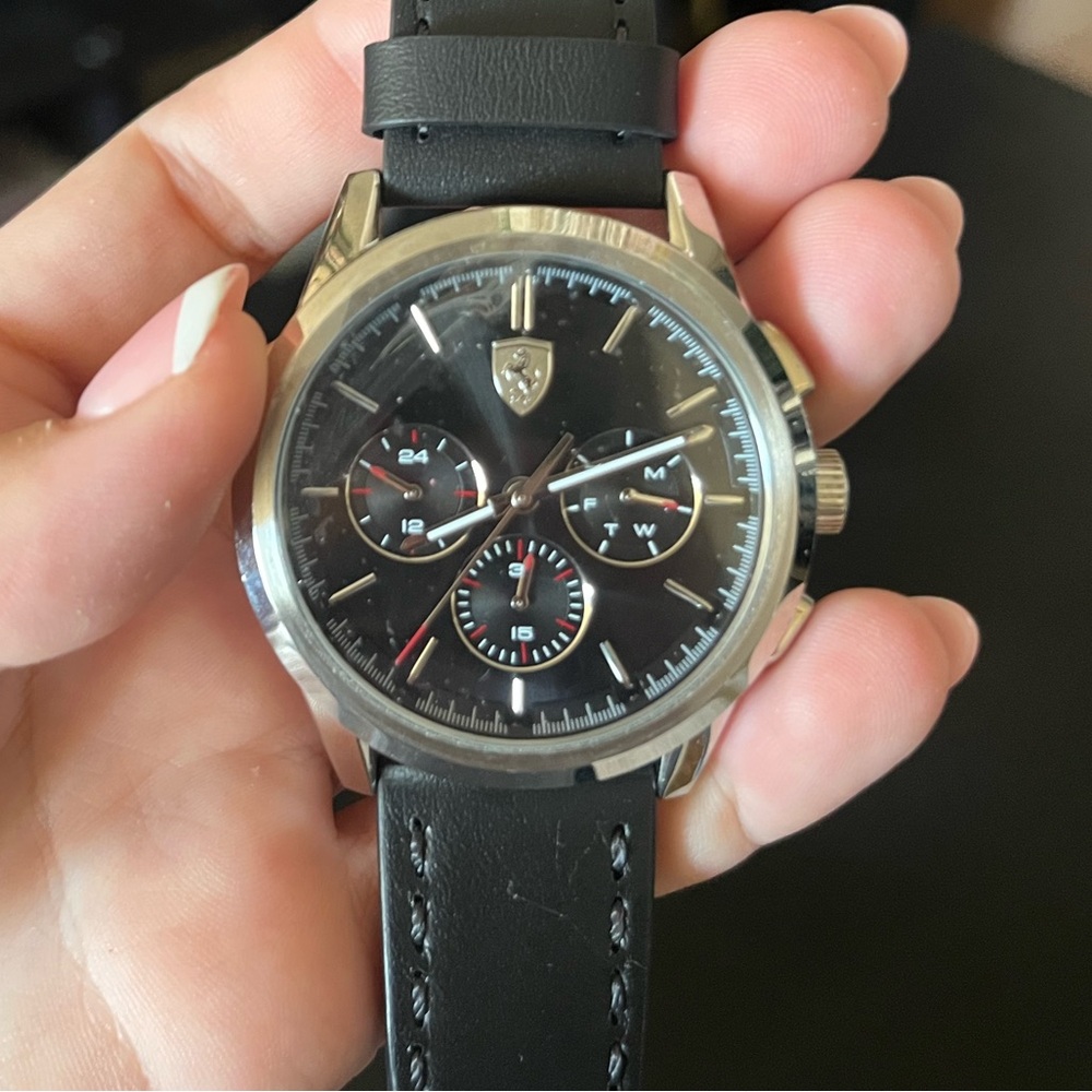 Brand New Ferrari Brand Black Leather Mens Watch never worn perfect condition